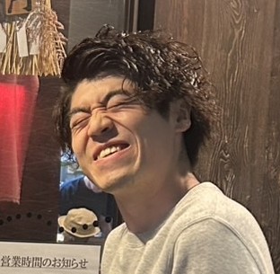 川村 理久